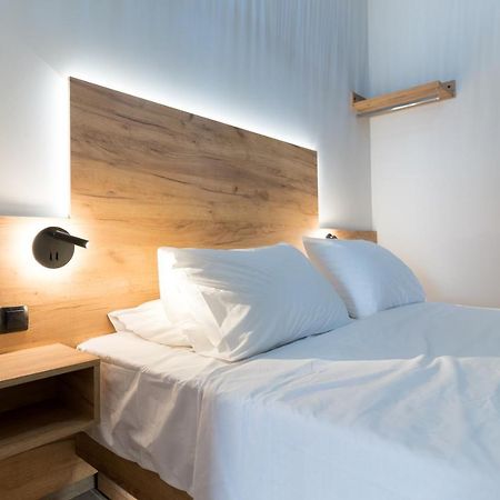 Jacuzzi Suite Piazza Dei Leoni Ηράκλειο Κρήτης Εξωτερικό φωτογραφία