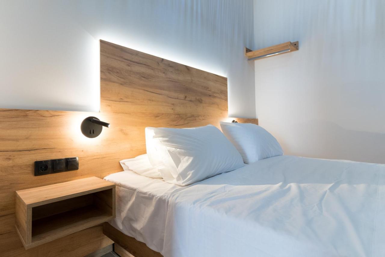 Jacuzzi Suite Piazza Dei Leoni Ηράκλειο Κρήτης Εξωτερικό φωτογραφία