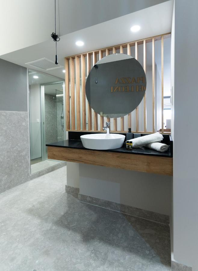 Jacuzzi Suite Piazza Dei Leoni Ηράκλειο Κρήτης Εξωτερικό φωτογραφία